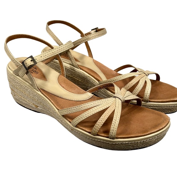 Clarks Artisan Collection Espadrille Tan Strappy Rope Wedge Sandals Size 11 - Picture 3 of 13
